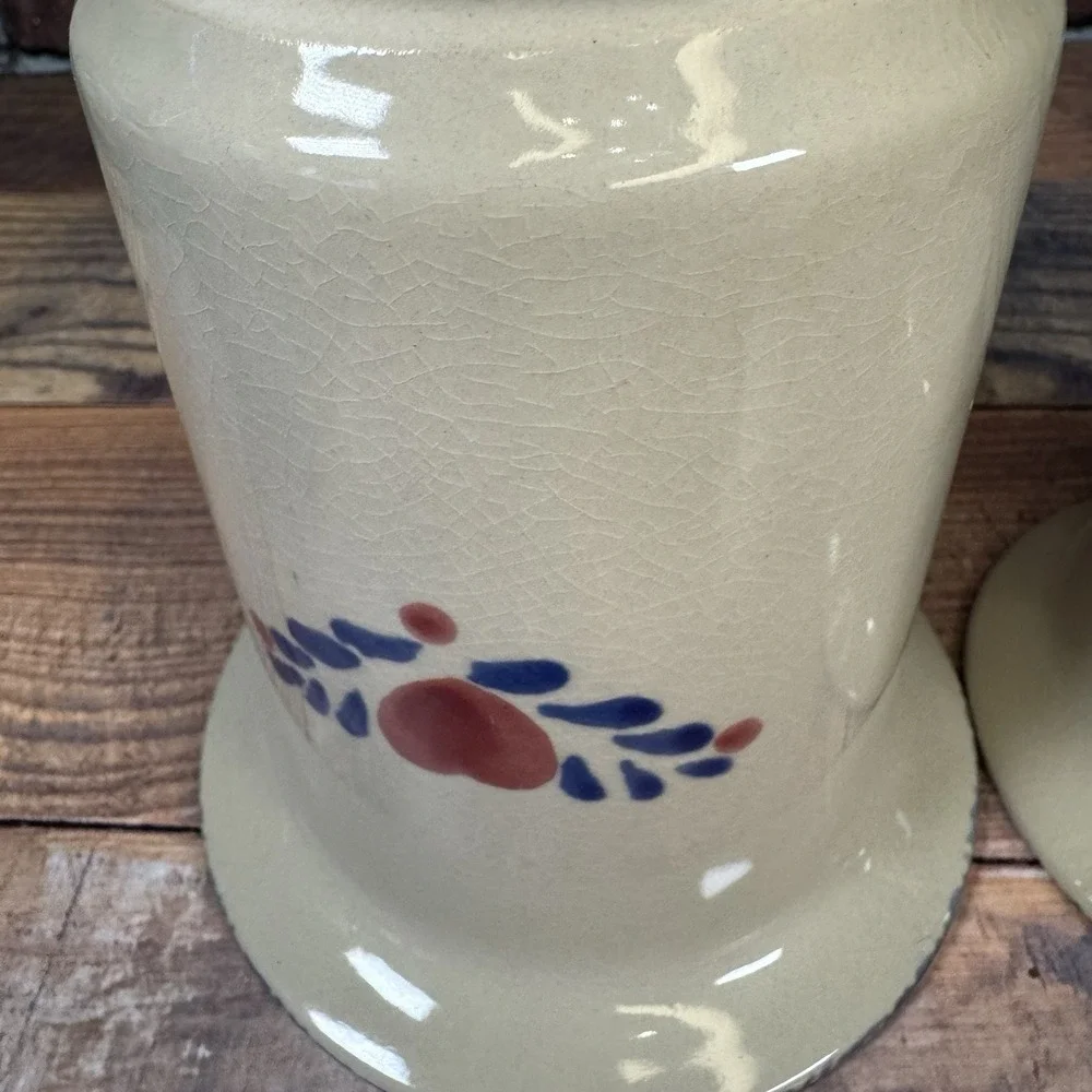 VTG Ceramic Dip Crock Chiller Server 2 pc Farmhouse Red Heart Blue Sponge Design